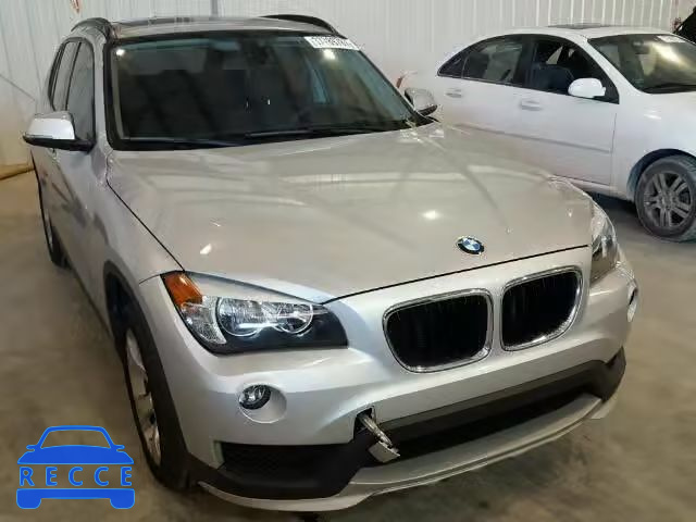 2015 BMW X1 WBAVM1C51FVW57132 image 0