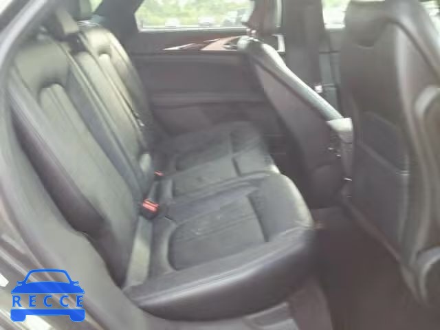 2017 LINCOLN MKZ 3LN6L5D93HR622459 image 5