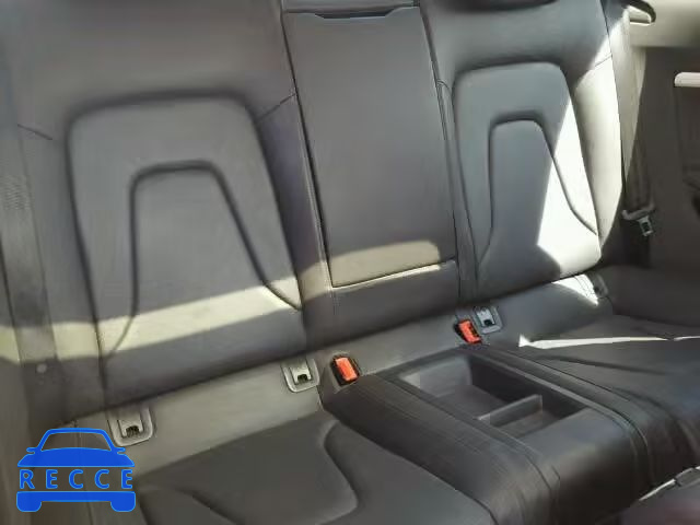 2010 AUDI A5 WAULFAFR3AA035499 image 5