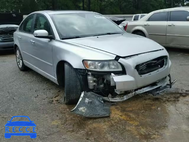 2010 VOLVO S40 YV1382MS9A2489012 image 0