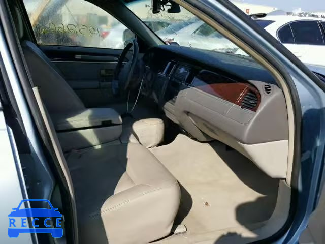 2008 LINCOLN TOWN CAR 2LNHM82V78X640987 зображення 4