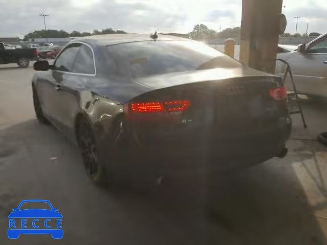 2010 AUDI A5 WAULFAFR2AA081423 image 2