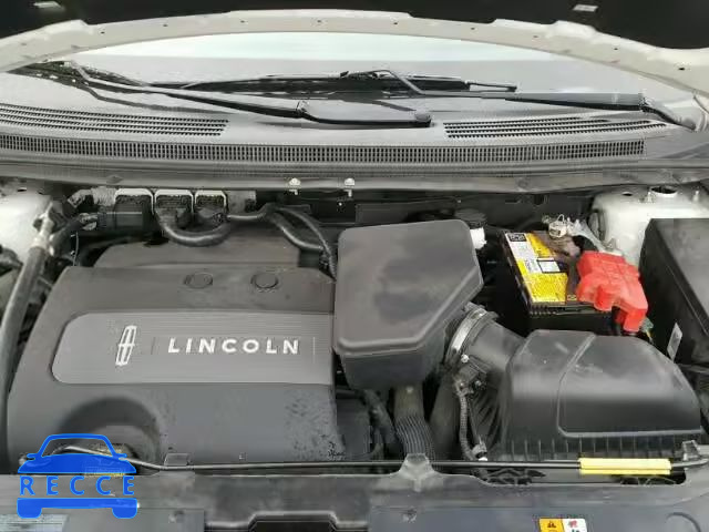 2011 LINCOLN MKX 2LMDJ8JK3BBJ28859 Bild 6
