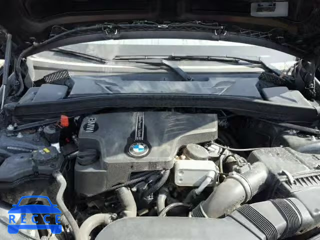 2015 BMW X1 WBAVM1C58FVW56981 Bild 6