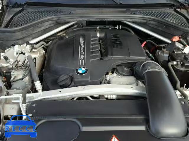2015 BMW X5 5UXKR2C56F0H37540 Bild 6