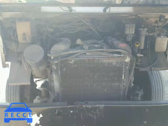 2000 FREIGHTLINER CHASSIS 4UZA4FF47YCF81298 image 6