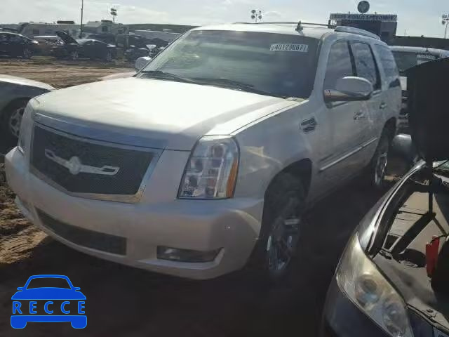 2011 CADILLAC ESCALADE P 1GYS3FEJ0BR260606 image 1