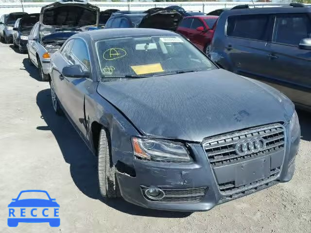 2010 AUDI A5 WAUGFBFR1AA066970 Bild 0