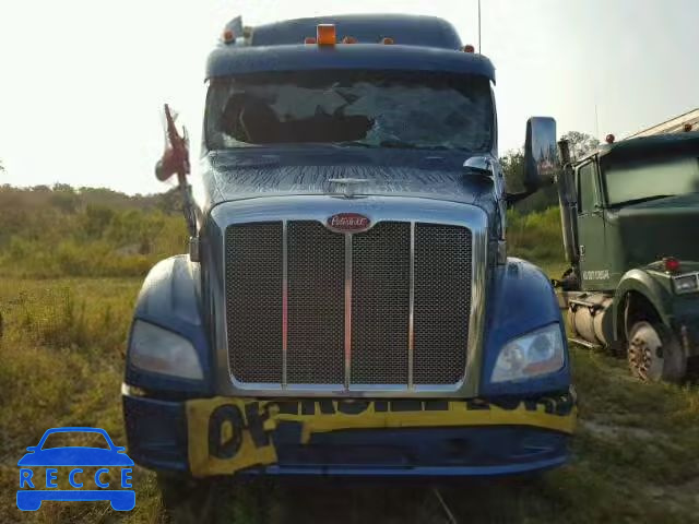 2013 PETERBILT 587 1XP4DP9X7DD150893 Bild 8