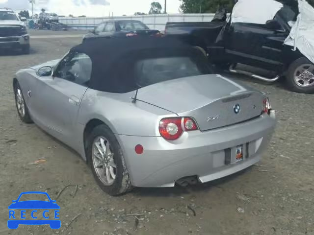 2005 BMW Z4 4USBT33515LS57435 Bild 2