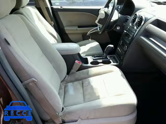 2009 FORD TAURUS X 1FMDK02W69GA04048 image 4