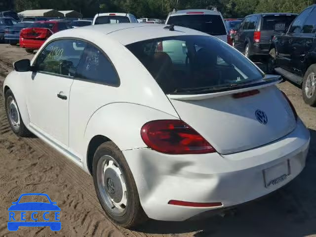 2015 VOLKSWAGEN BEETLE 3VWF17AT7FM653372 зображення 2