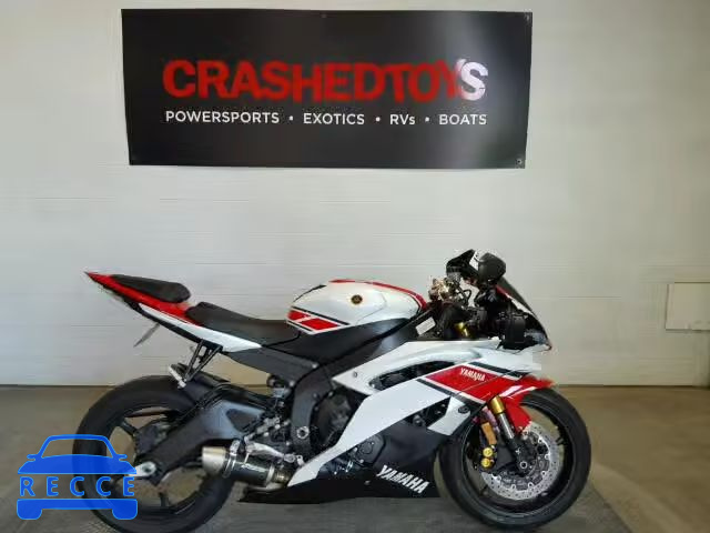 2012 YAMAHA YZFR6 JYARJ16E0CA025617 Bild 0