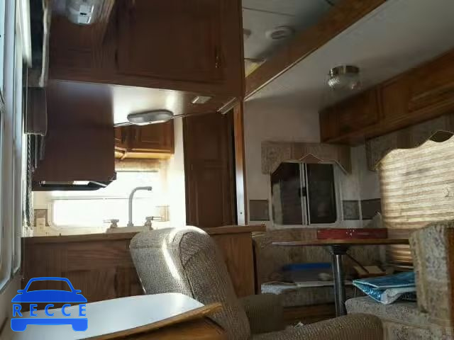 2004 OTHR KEYSTONE 4YDF2902X4B043620 Bild 5