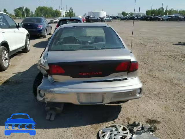 2001 PONTIAC SUNFIRE 3G2JB52411S205031 Bild 8