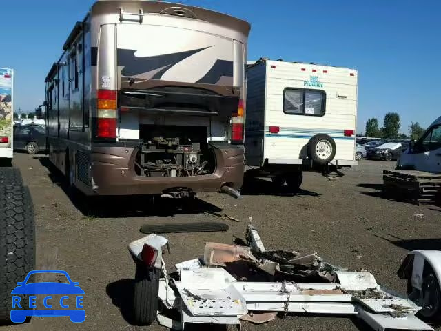2003 FREIGHTLINER CHASSIS 4UZAAHBS73CL73968 image 2
