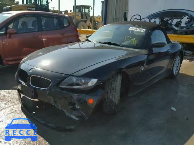 2005 BMW Z4 4USBT33555LS54831 Bild 1