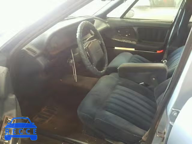 1992 OLDSMOBILE 98 1G3CX53L7N4321321 Bild 4