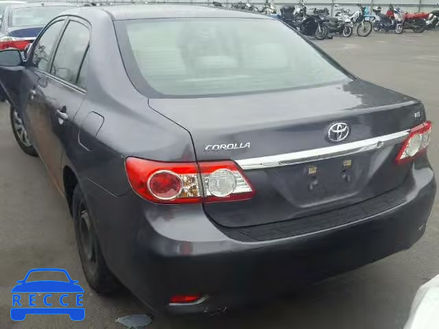 2011 TOYOTA COROLLA BA JTDBU4EE3B9147131 Bild 2