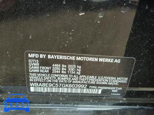 2016 BMW 328 WBA8E9C57GK603992 Bild 9