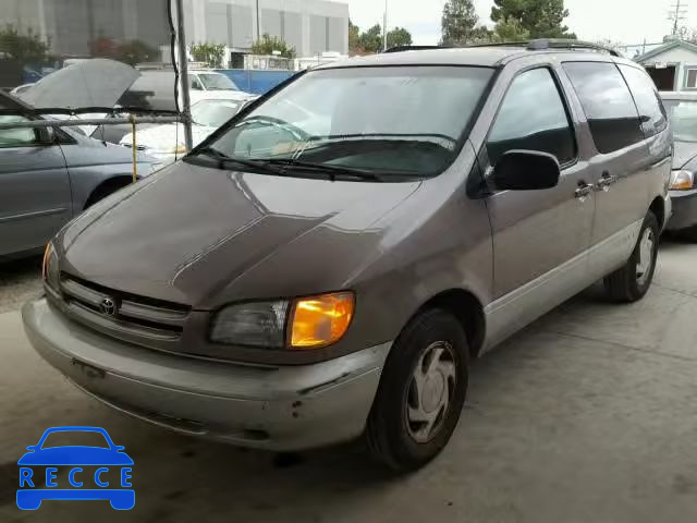 1998 TOYOTA SIENNA LE 4T3ZF13C7WU024625 image 1