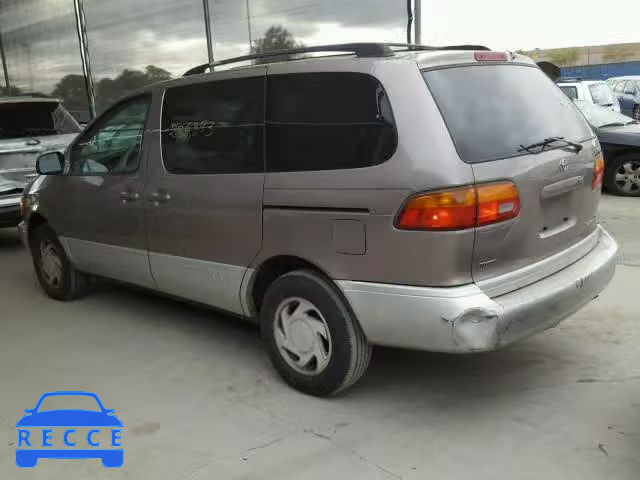1998 TOYOTA SIENNA LE 4T3ZF13C7WU024625 image 2