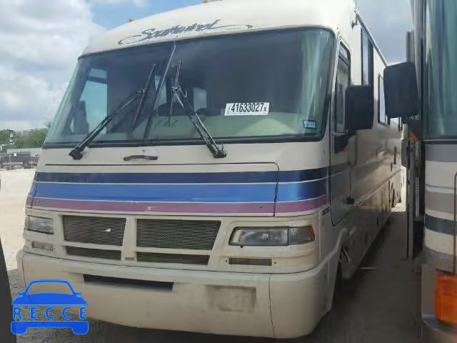 1995 CHEVROLET P30 1GBLP37NXS3305149 image 1
