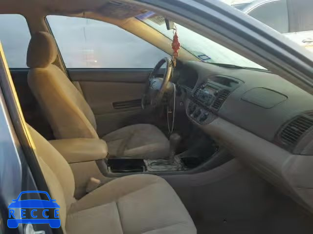 2003 TOYOTA CAMRY LE 4T1BE32K33U752777 image 4