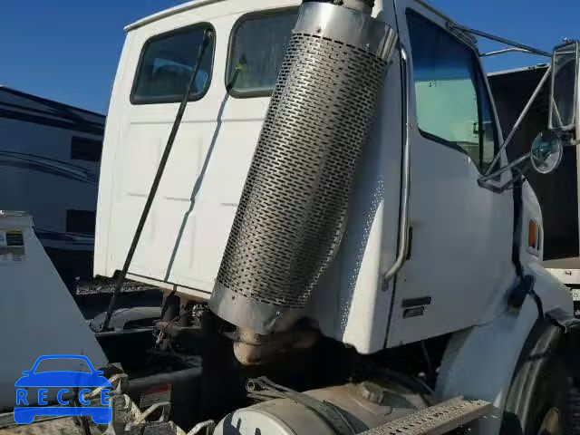 2005 STERLING TRUCK LT 2FZHAZDE55AU91786 image 8