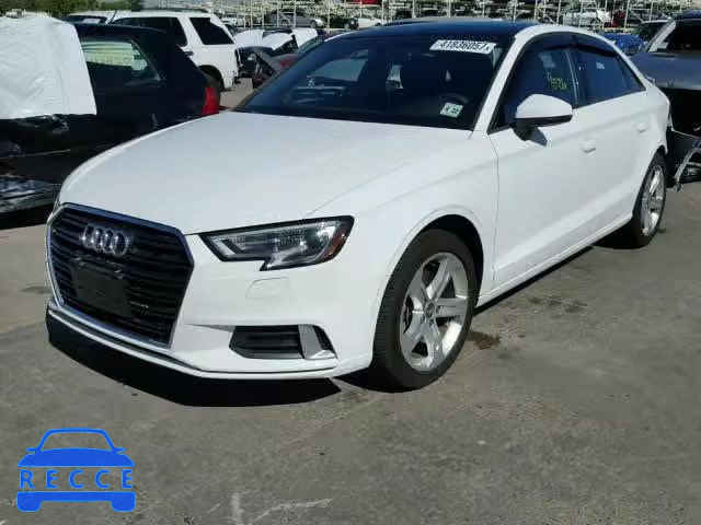 2017 AUDI A3 WAUAUGFF6H1040132 image 1