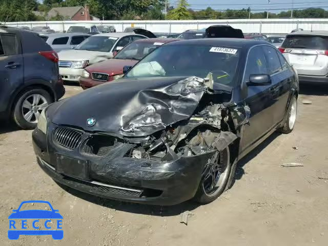 2008 BMW 528 I WBANU535X8CT05186 Bild 1