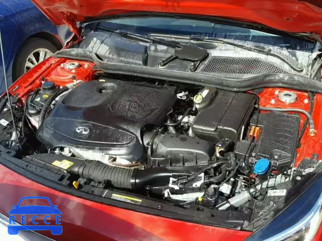 2017 INFINITI QX30 SJKCH5CP4HA029791 image 6