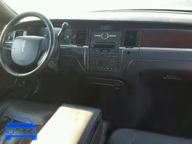 2008 LINCOLN TOWN CAR 2LNHM84W28X640899 image 8