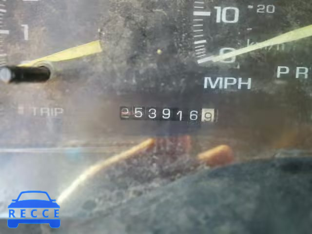 1996 CHEVROLET SUBURBAN 3GNFK16RXTG113672 Bild 7