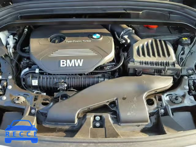 2017 BMW X1 WBXHT3C3XH5F72389 Bild 6