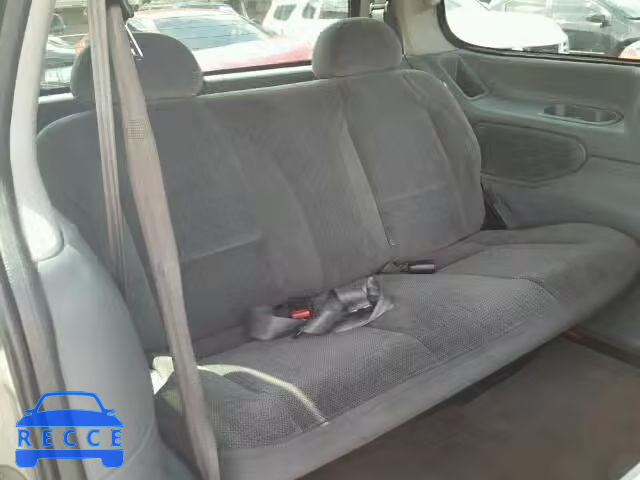 2002 NISSAN QUEST 4N2ZN16T22D801165 зображення 8