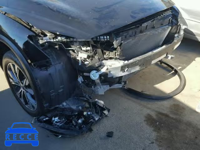 2017 INFINITI QX30 SJKCH5CRXHA016058 image 8