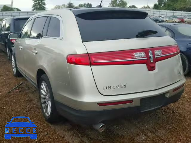 2010 LINCOLN MKT 2LMHJ5FR1ABJ13832 image 2