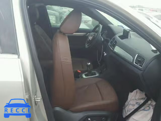 2017 AUDI Q3 WA1JCCFS1HR011158 image 4