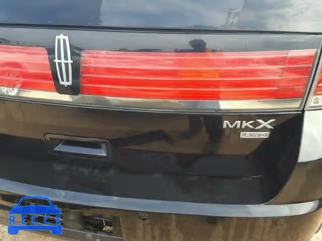 2009 LINCOLN MKX 2LMDU88C39BJ13844 image 8