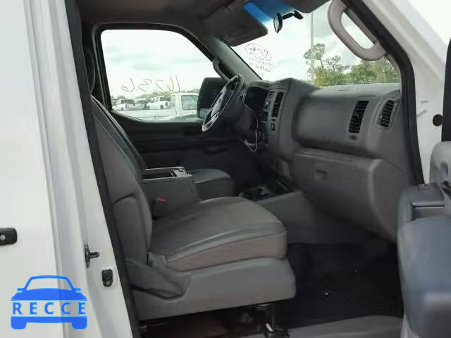 2015 NISSAN NV 1N6BF0KYXFN803644 image 4