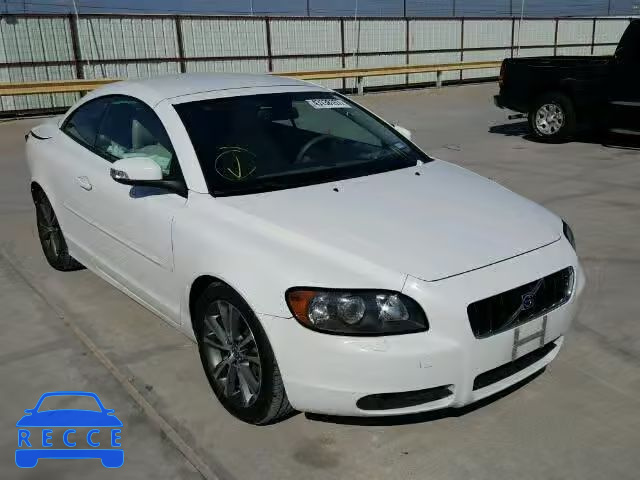 2010 VOLVO C70 YV1672MC0AJ091590 image 0