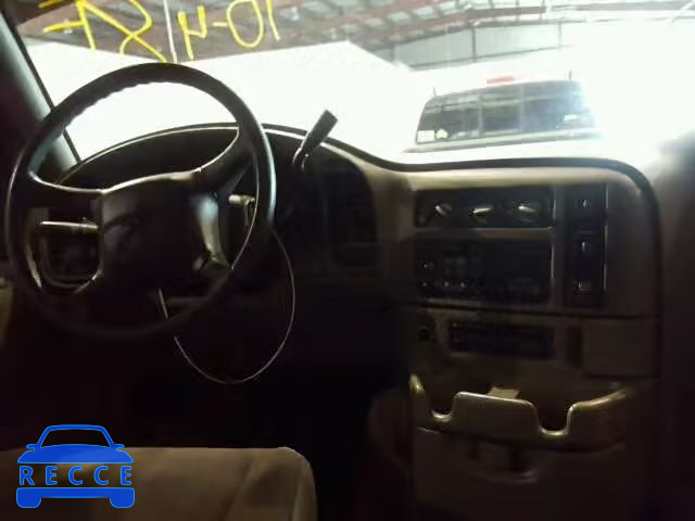 2002 CHEVROLET ASTRO 1GNDM19XX2B148442 image 8