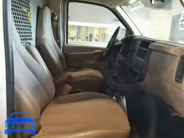 2005 GMC SAVANA 1GTHG35U551197521 зображення 4