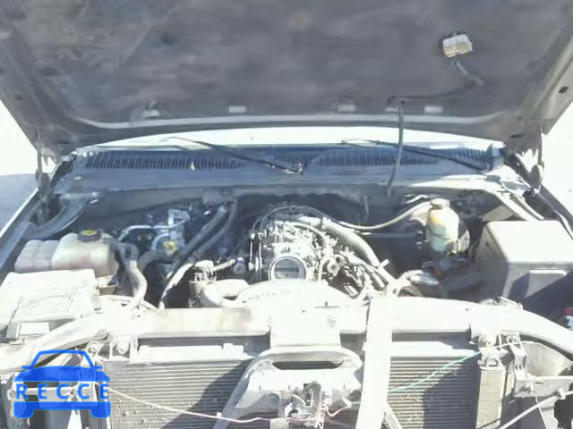 2000 CHEVROLET TAHOE 1GNEC13T8YJ106749 image 6