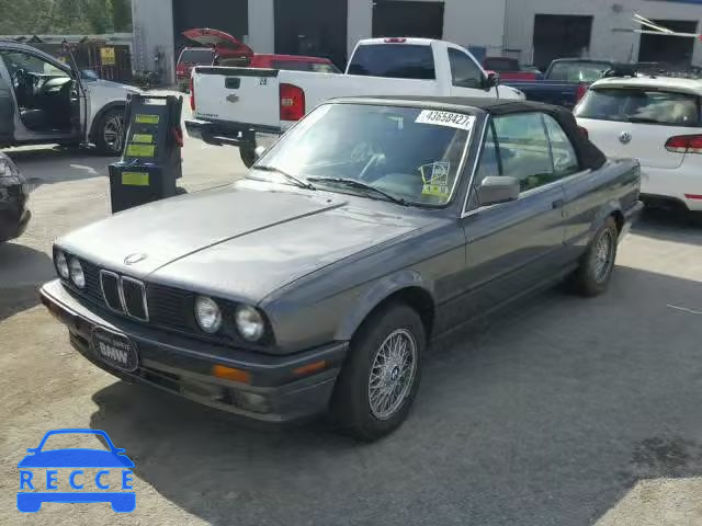 1992 BMW 325 WBABB2310NEC28352 Bild 1