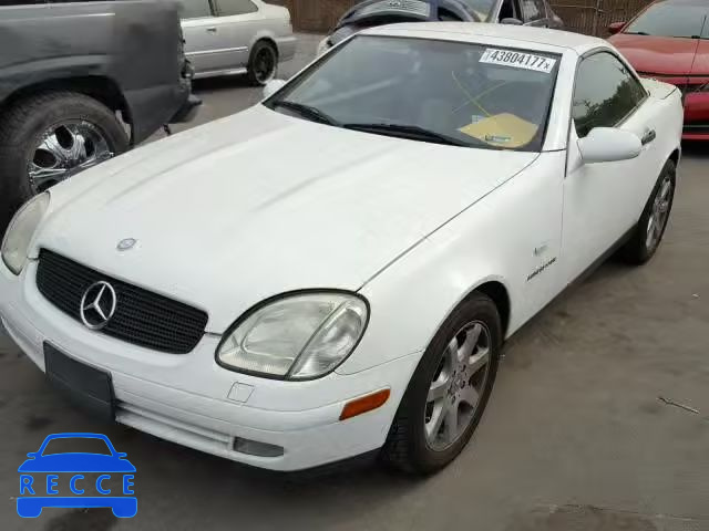 1999 MERCEDES-BENZ SLK WDBKK47F5XF131869 зображення 1