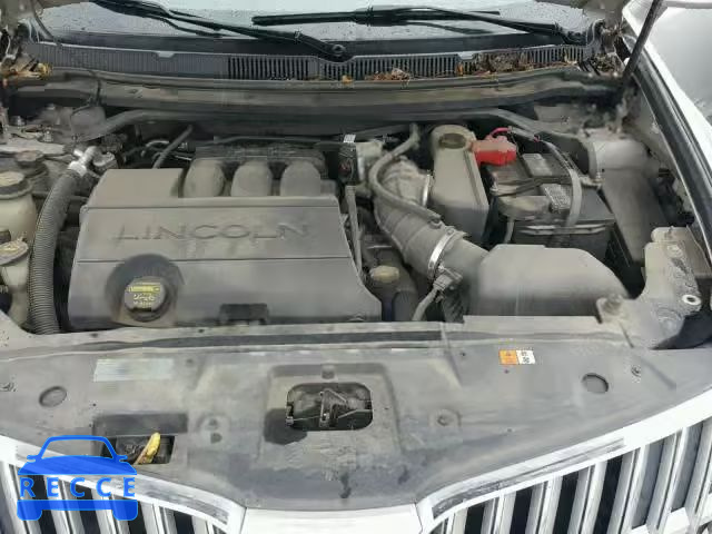 2010 LINCOLN MKT 2LMHJ5AR2ABJ04600 image 6