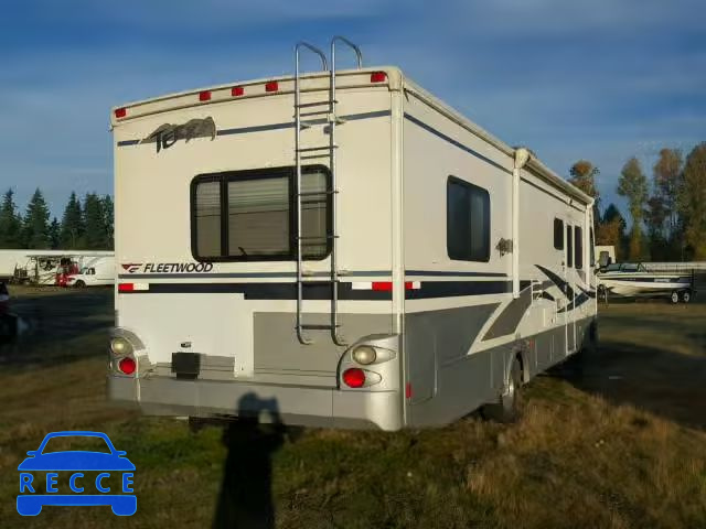 2005 WORKHORSE CUSTOM CHASSIS MOTORHOME 5B4LP57G153395553 Bild 3