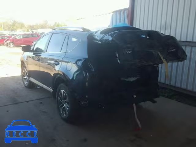 2017 TOYOTA RAV4 HV JTMRJREV7HD116426 Bild 2